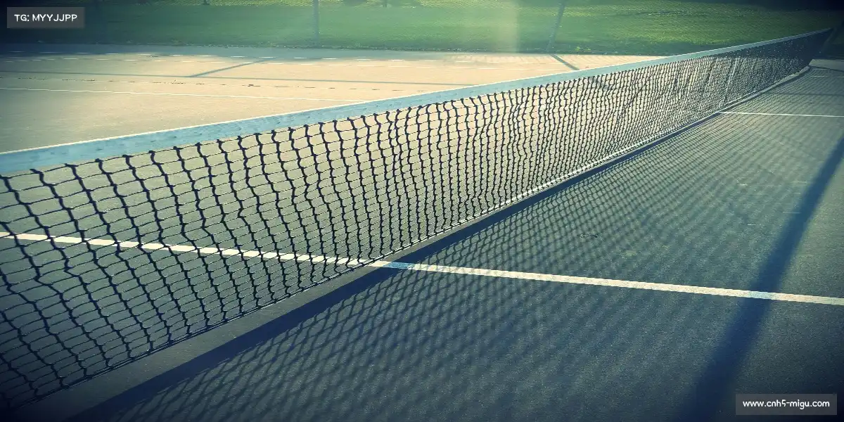 咪咕体育直播app——🚣♂️🌅 四人艇竞速,落日追帆!